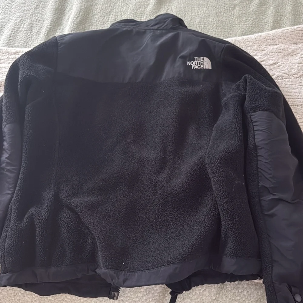 North face jacket - Picture 3 of 4